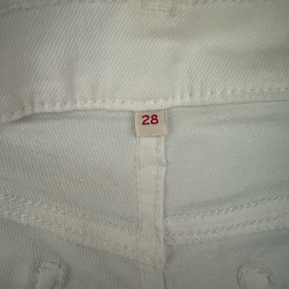 Levi's Classic White Shorts Sz 28 - Picture 5 of 6